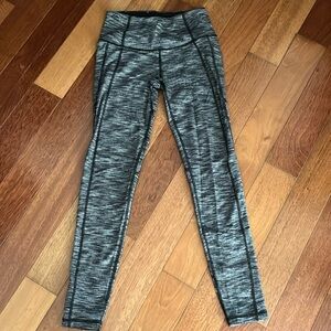Victoria Sport leggings, XS